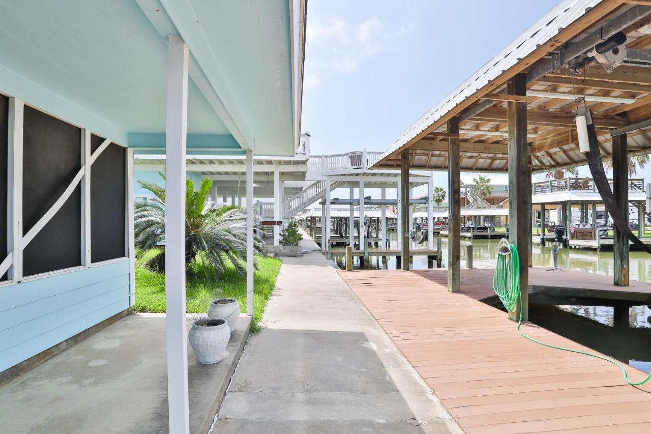 Bayside Bliss Villa Crystal Beach Exterior foto