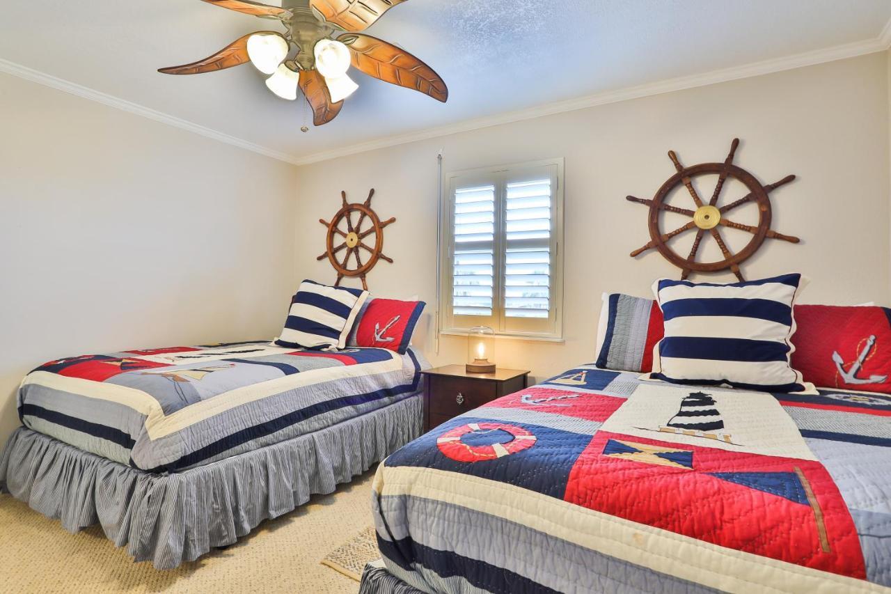 Bayside Bliss Villa Crystal Beach Exterior foto